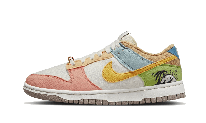 Nike Dunk Low SE Sun Club · THE LIMITED CLUB