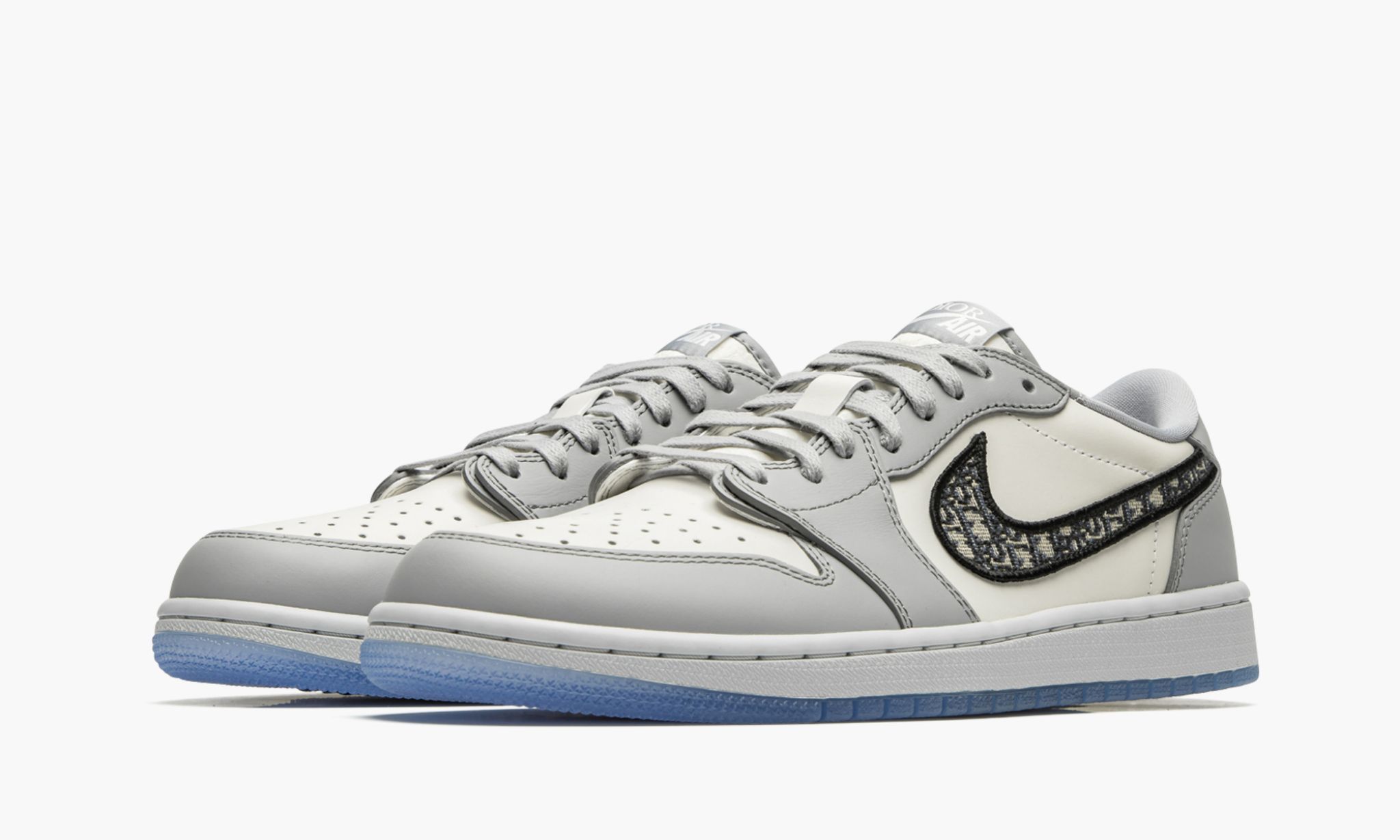 Air Jordan 1 Low Dior - THE LIMITED CLUB