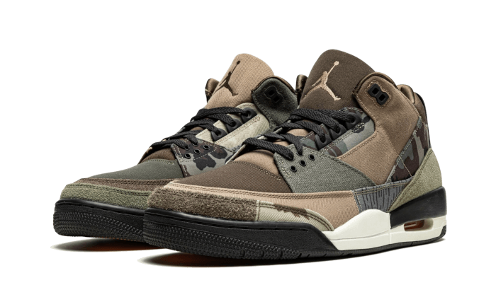 Air Jordan 3 Retro Patchwork Camo - THE LIMITED CLUB