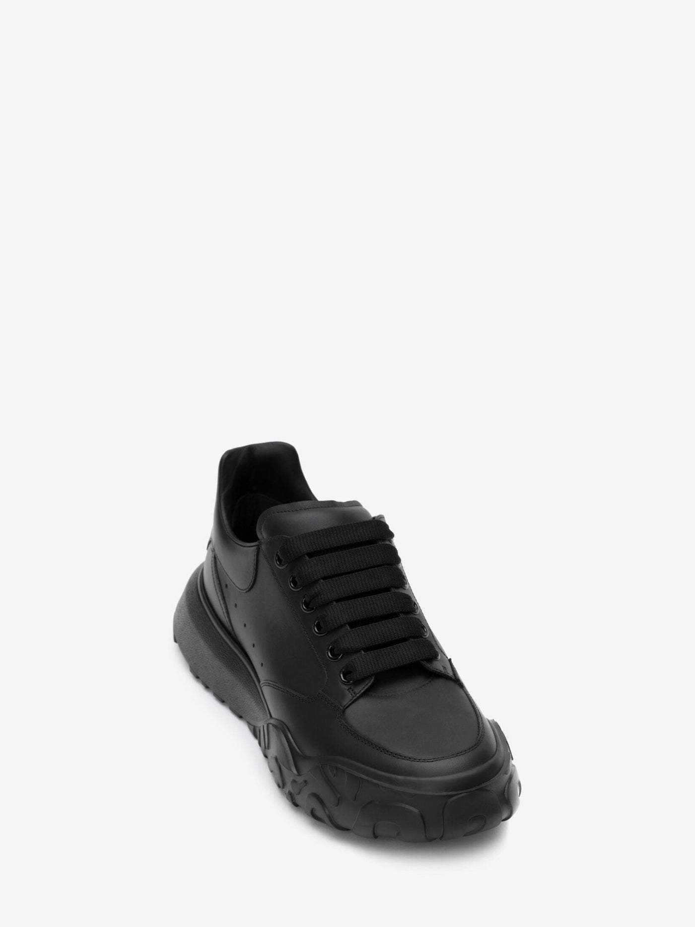 Alexander McQueen Court Trainer in Black - THE LIMITED CLUB