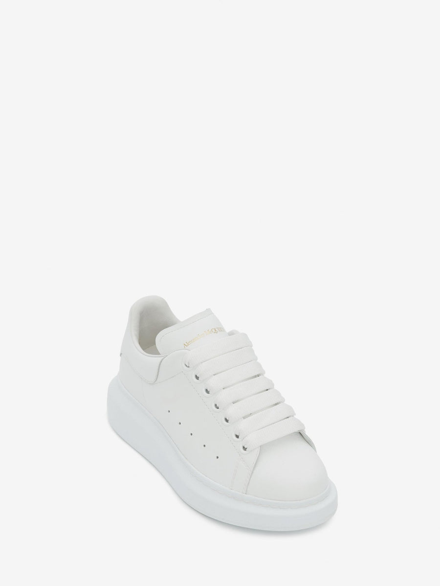 Alexander McQueen Oversized Sneaker in White - THE LIMITED CLUB