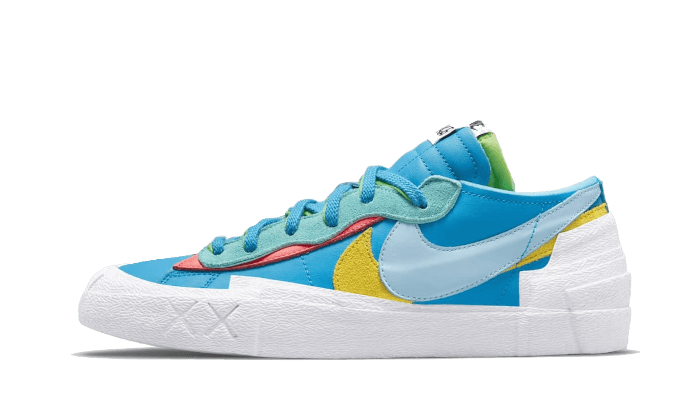 Blazer Low Sacai Kaws Blue - THE LIMITED CLUB