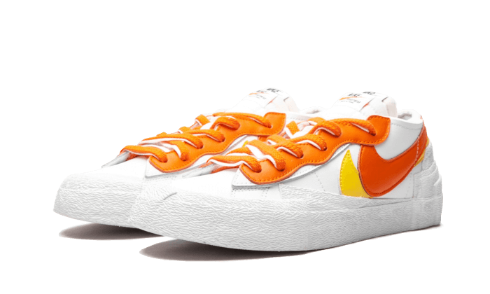 Blazer Low Sacai White Magma Orange - THE LIMITED CLUB