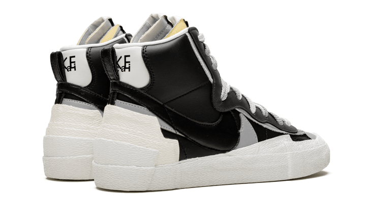 Blazer Mid Sacai Black Grey - THE LIMITED CLUB