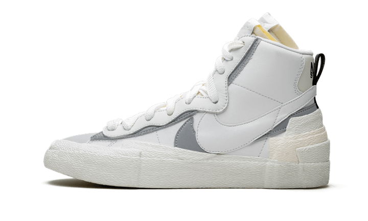 Blazer Mid Sacai White Grey - THE LIMITED CLUB