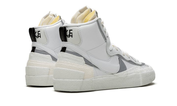 Blazer Mid Sacai White Grey - THE LIMITED CLUB