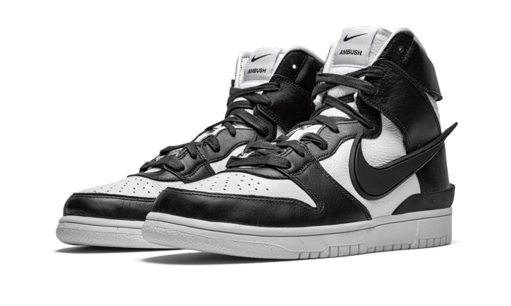 Dunk High Ambush Black White - THE LIMITED CLUB