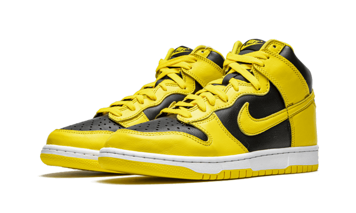 Dunk High Varsity Maize - THE LIMITED CLUB