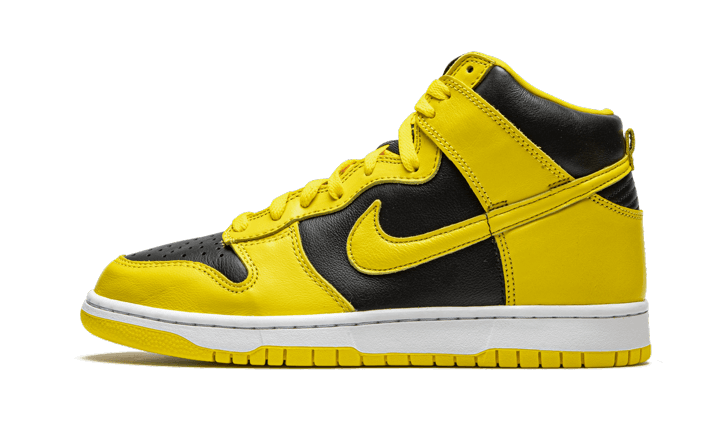 Dunk High Varsity Maize - THE LIMITED CLUB