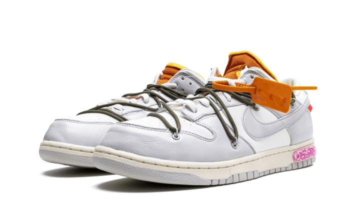 Dunk Low Off-White Lot 22 - THE LIMITED CLUB