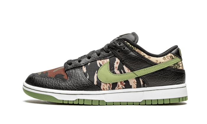 Dunk Low SE Black Multi-Camo (Crazy Camo) - THE LIMITED CLUB