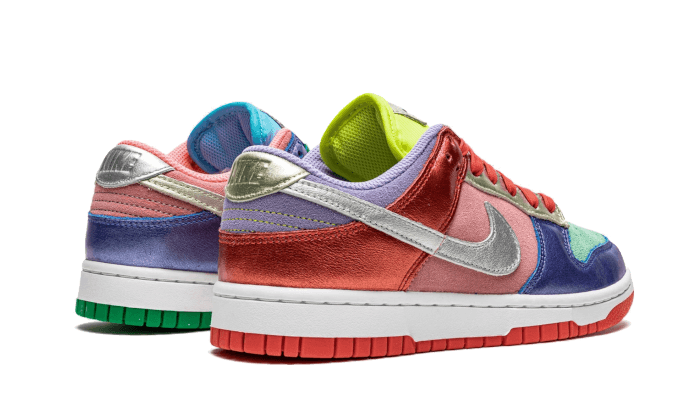 Dunk Low Sunset Pulse - THE LIMITED CLUB