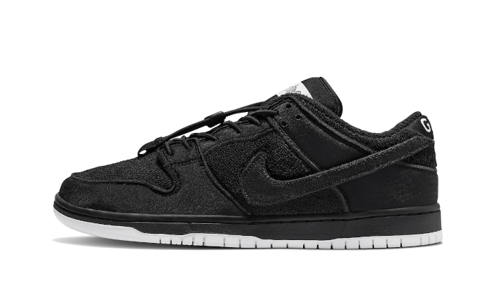 SB Dunk Low Gnarhunters - THE LIMITED CLUB