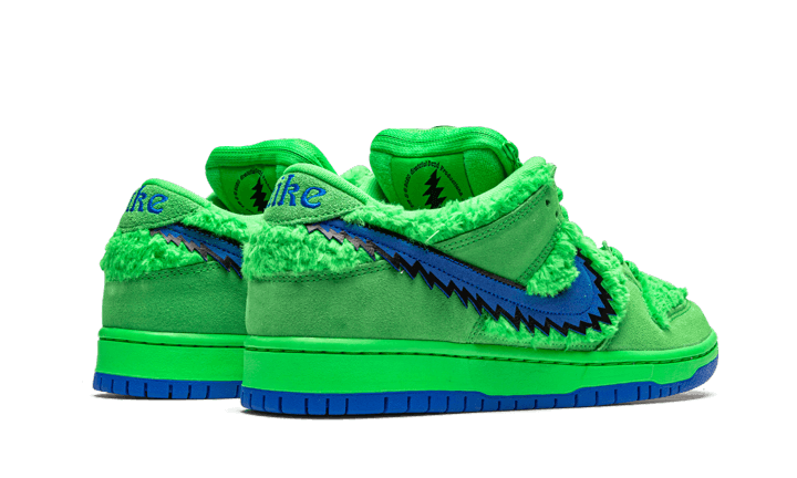 SB Dunk Low Grateful Dead Bears Green - THE LIMITED CLUB