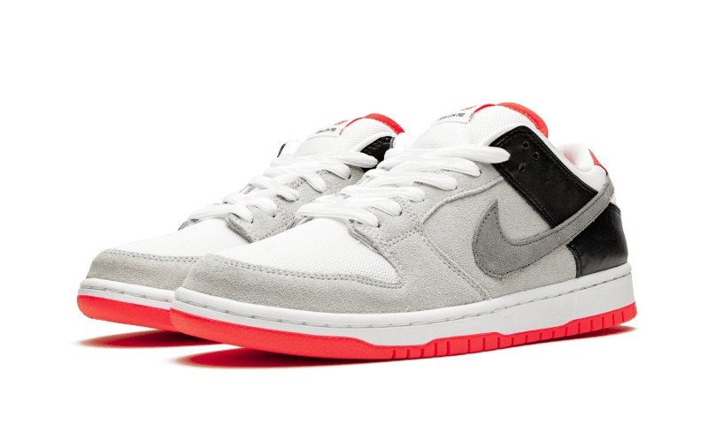 SB Dunk Low Infrared - THE LIMITED CLUB