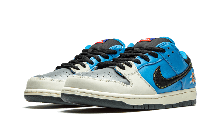 SB Dunk Low Instant Skateboards - THE LIMITED CLUB