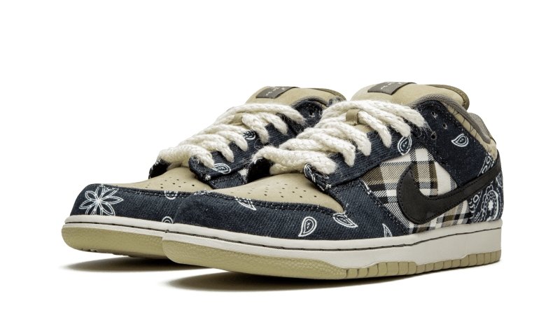 SB Dunk Low Travis Scott - THE LIMITED CLUB