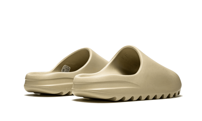 Yeezy Slide Pure - THE LIMITED CLUB